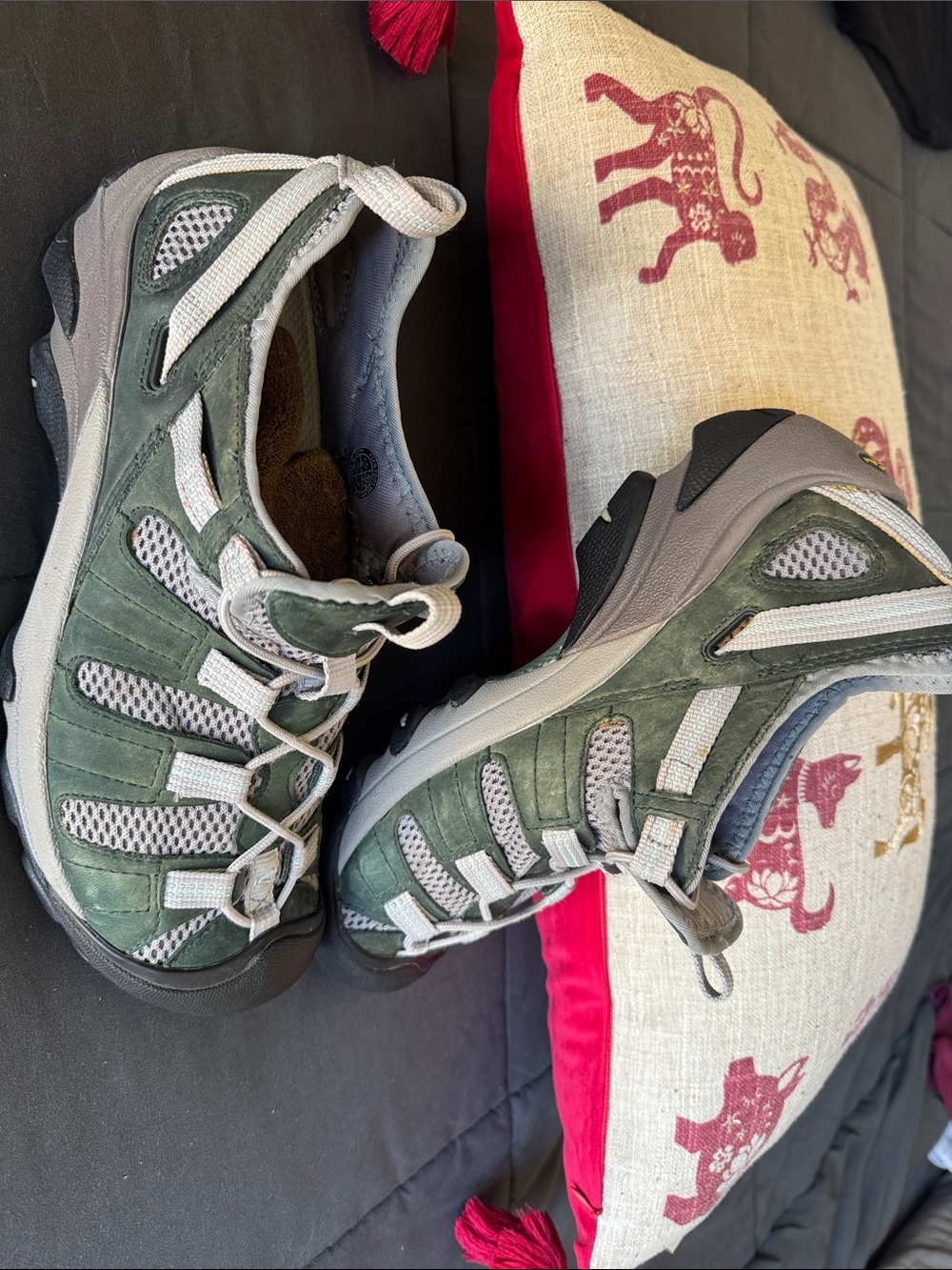 Keen Men's Olive Green and Gray Hiking Sandals